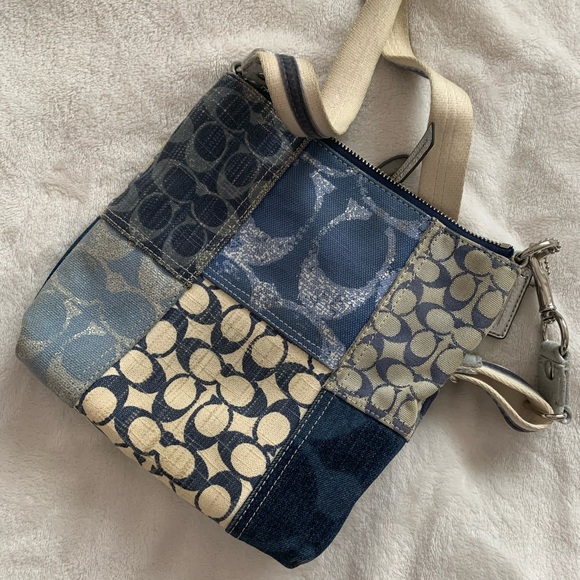 Vintage Coach cross body - Picture 3 of 3